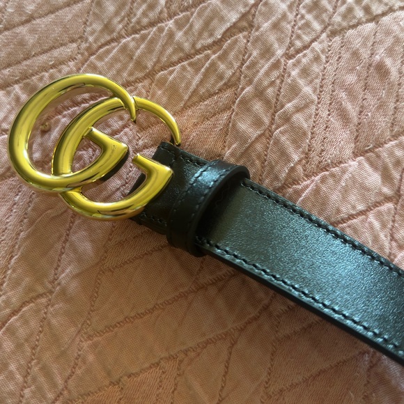 NWOT GUCCI GG MARMONT LEATHER BELT WITH SHINY BUCKLE NEVER USED MINT CONDITION - Picture 8 of 8